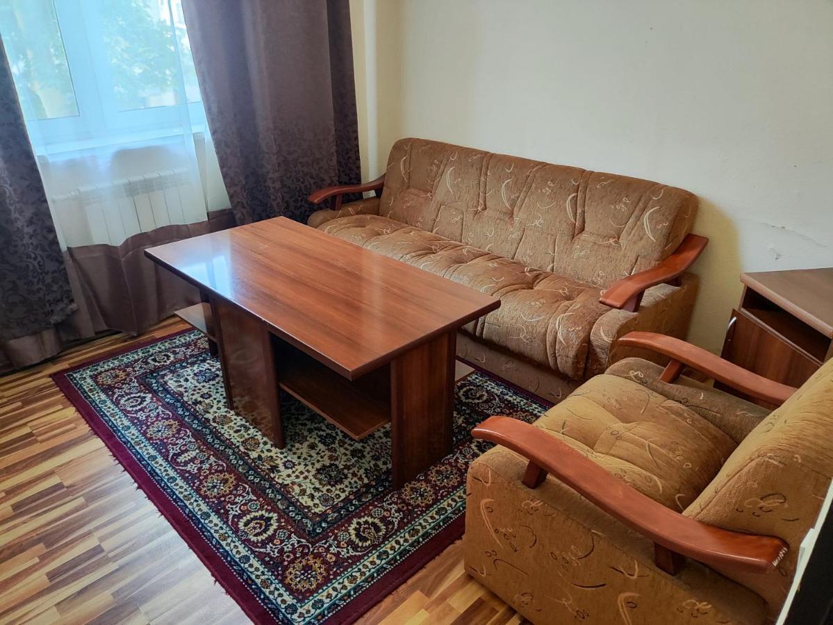 Hotel Markaz Tasken Kültér fotó